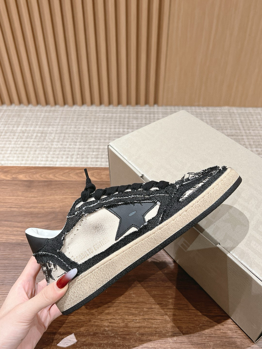 Golden Goose Sneaker