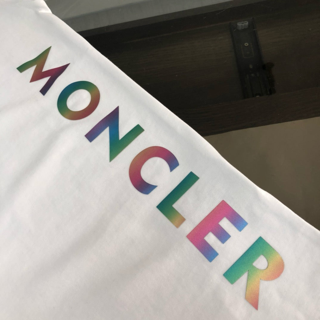 Moncler T-shirt