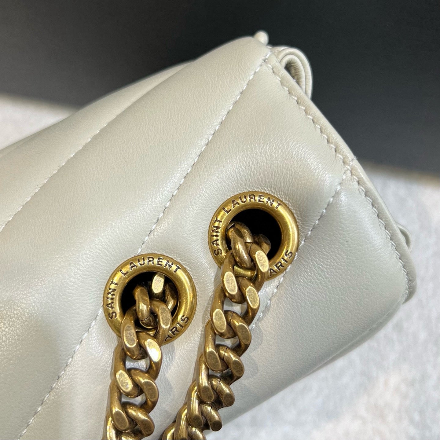 YSL Loulou Shoulder Bag 29x17x8cm