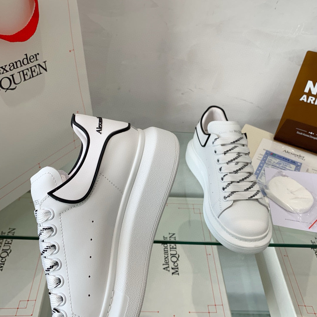 Alexander McQueen Sneakers