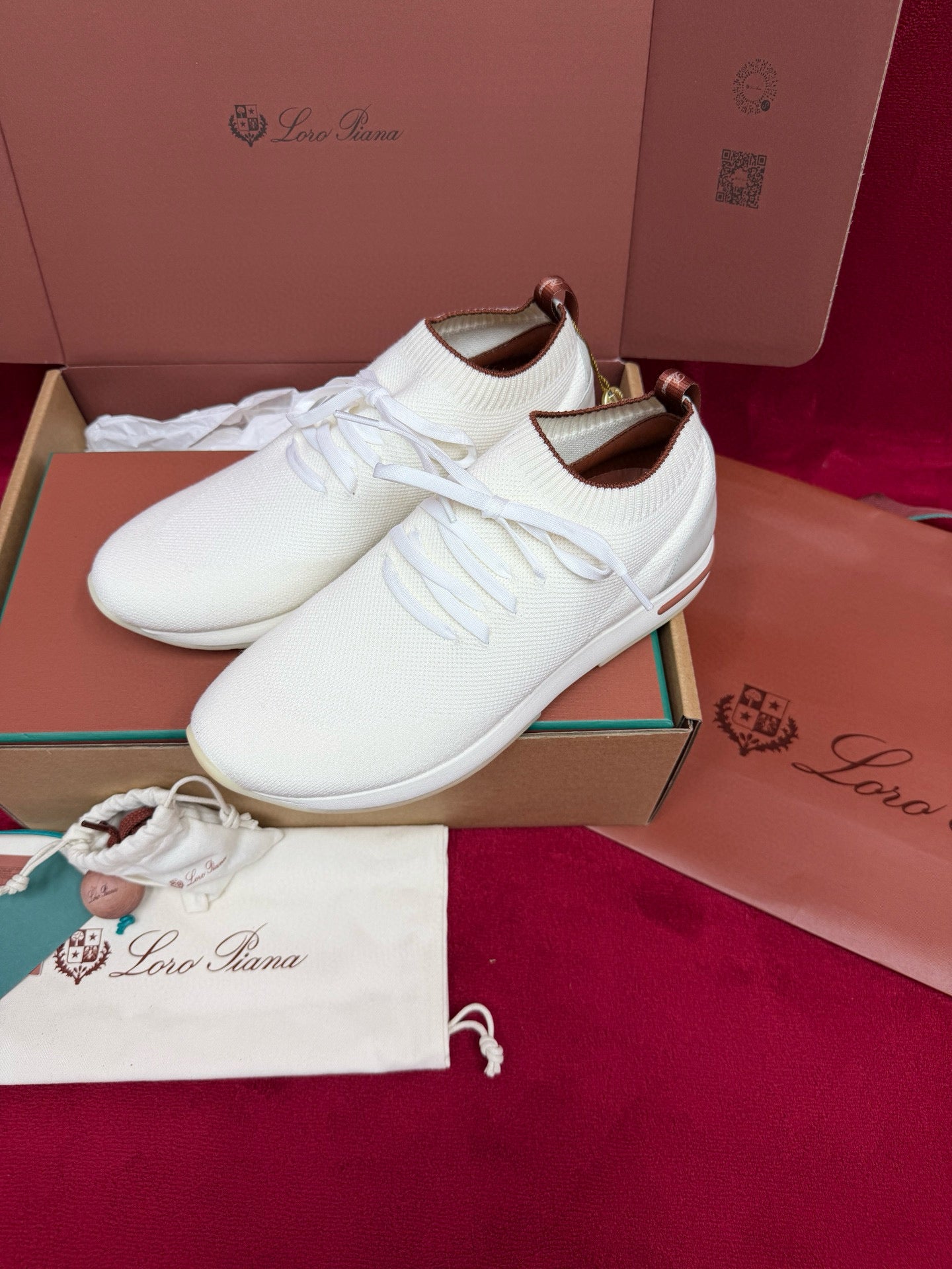 Loro Piana 360 Flexy Walk Sneakers