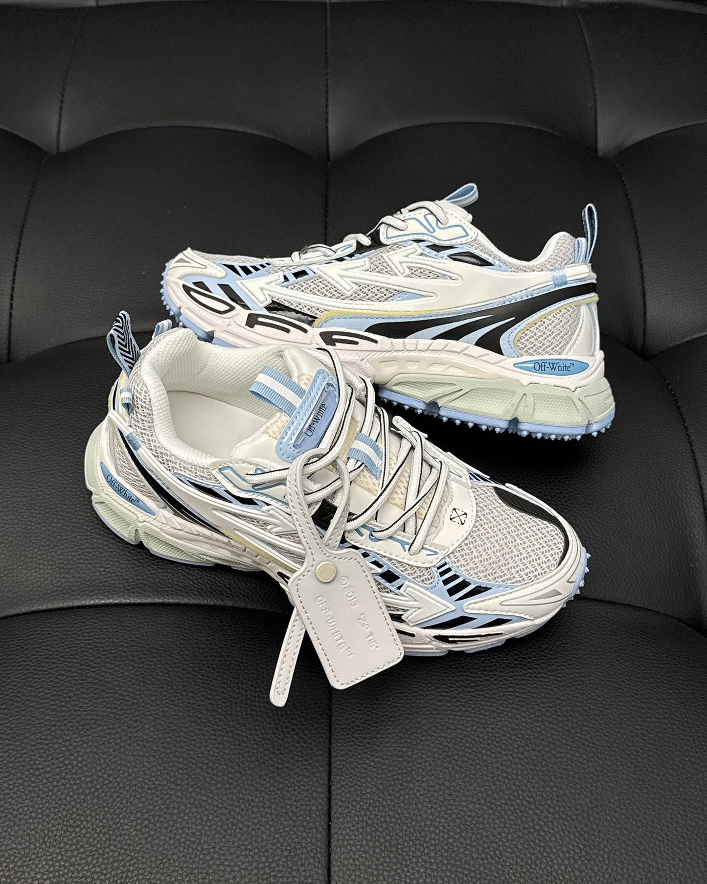 Off-White ODSY 1000 Sneaker