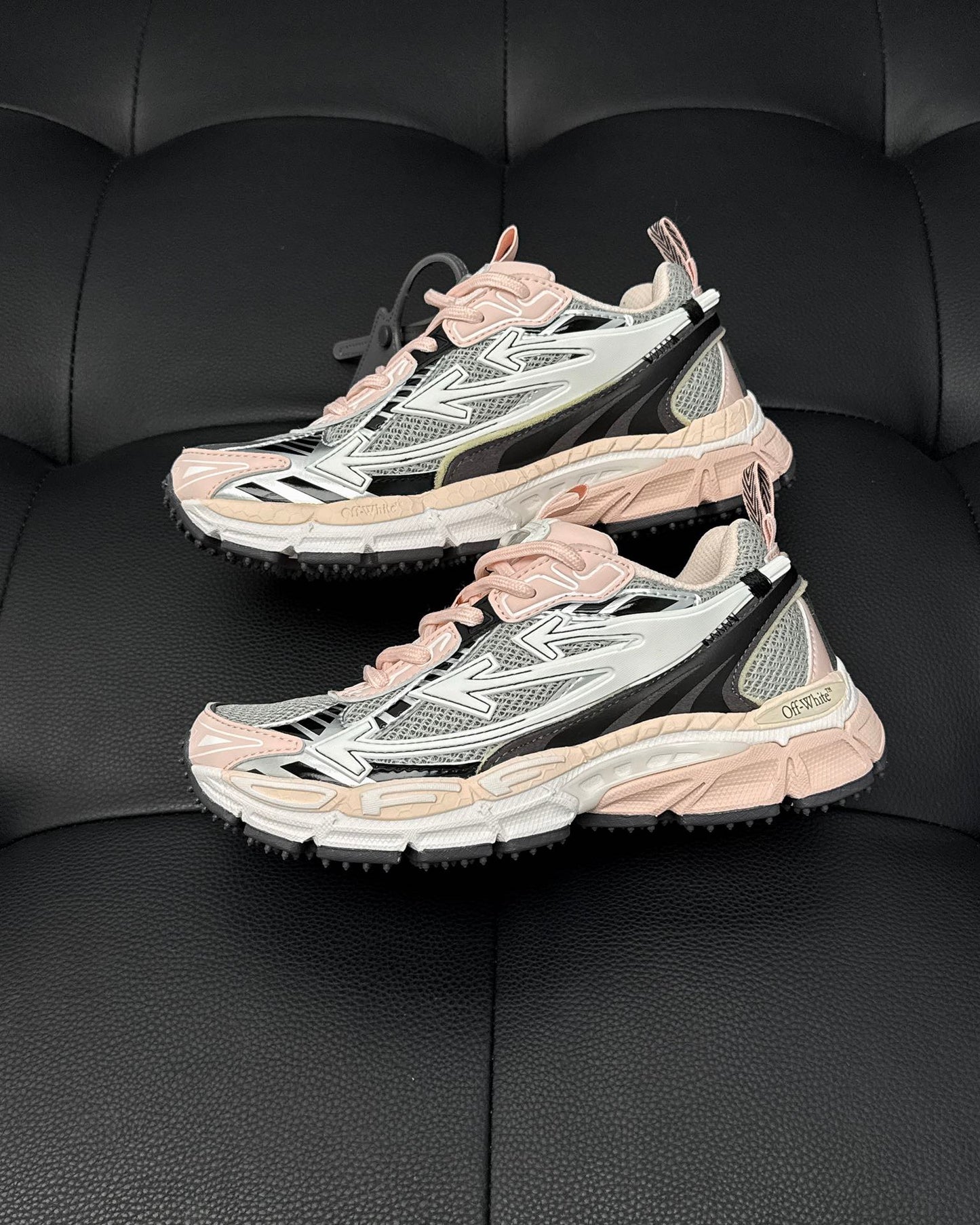 Off-White ODSY 1000 Sneaker