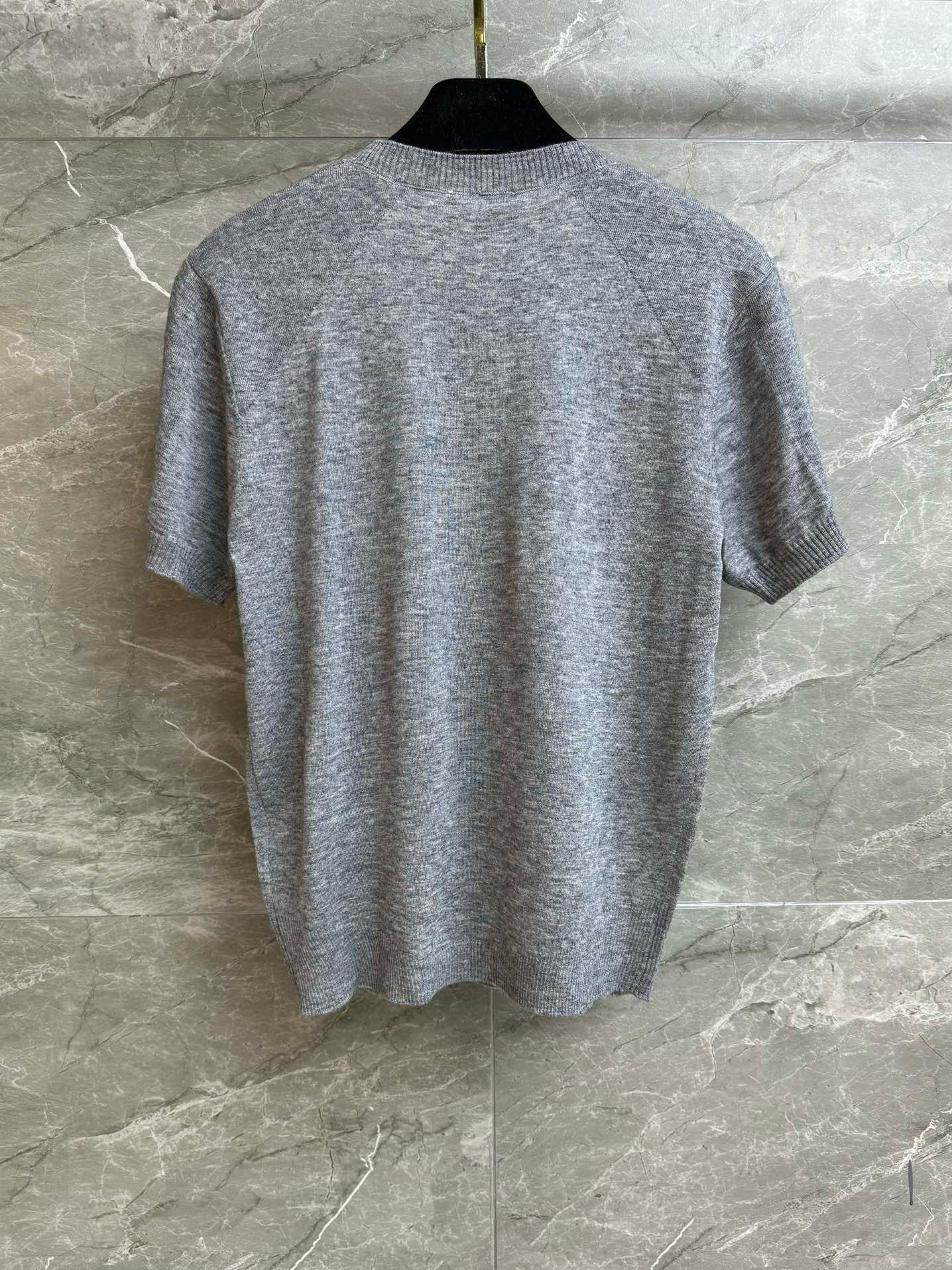 Chanel T-Shirt