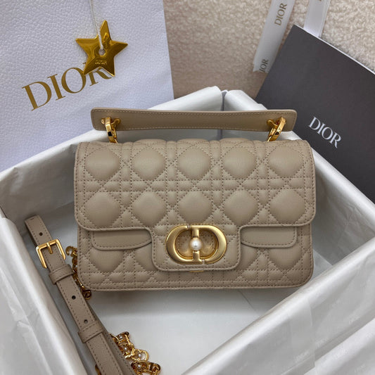 Dior Mini Jolie