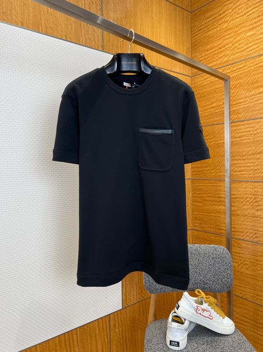 Moncler T-shirt