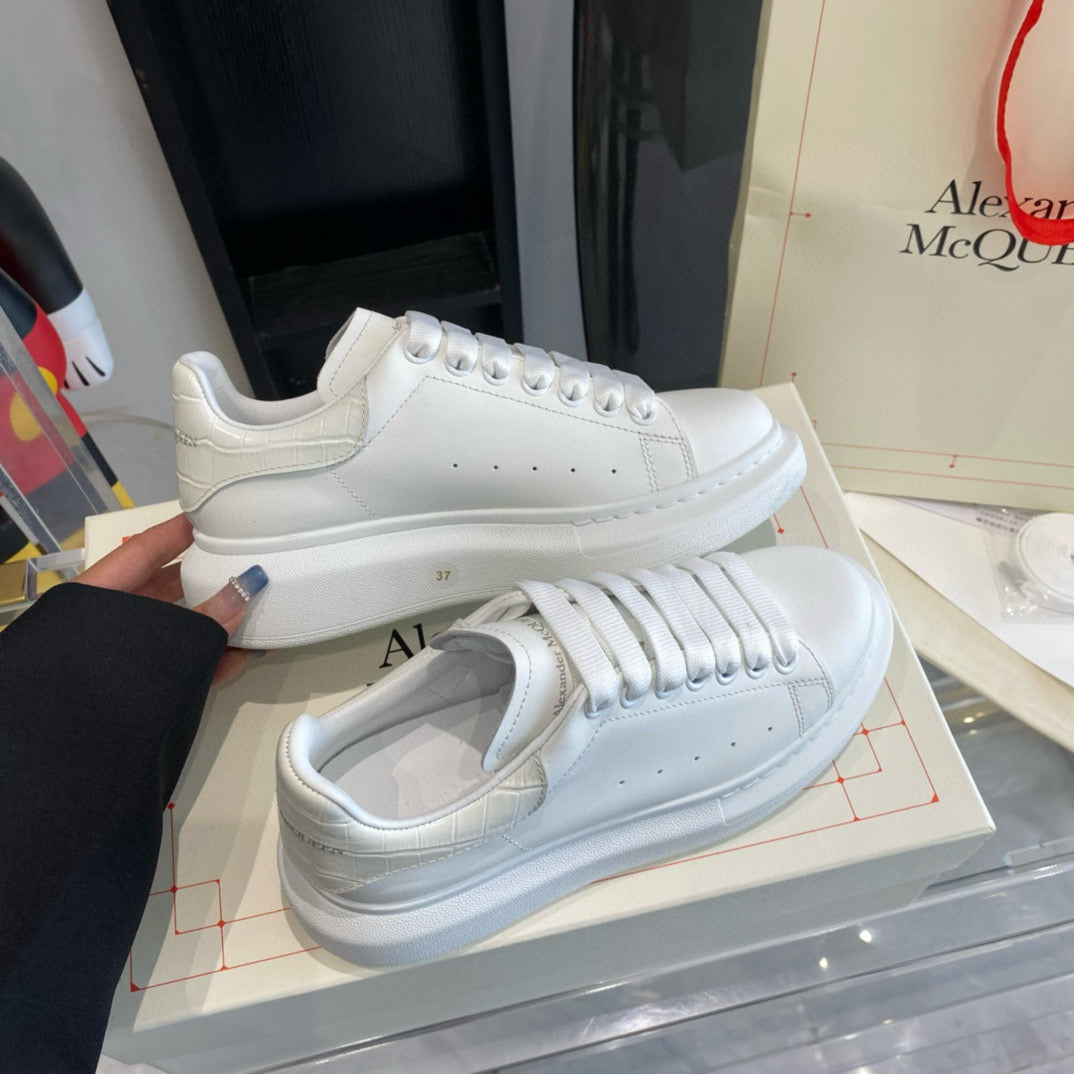 Alexander McQueen Sneakers