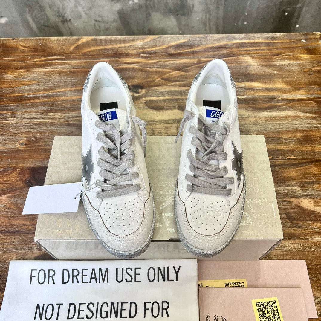 Golden Goose Sneaker