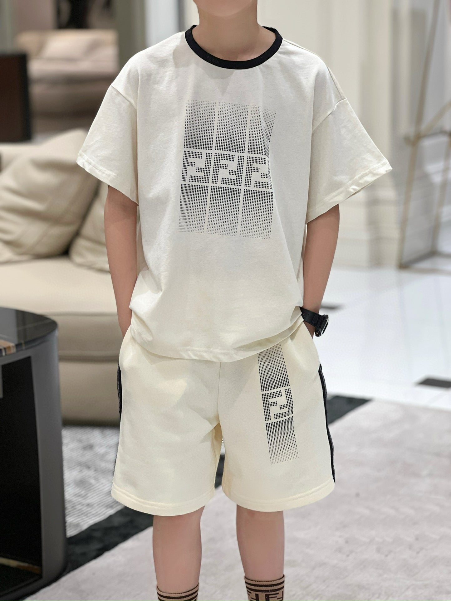 Fendi T-Shirt/Short Pant Set