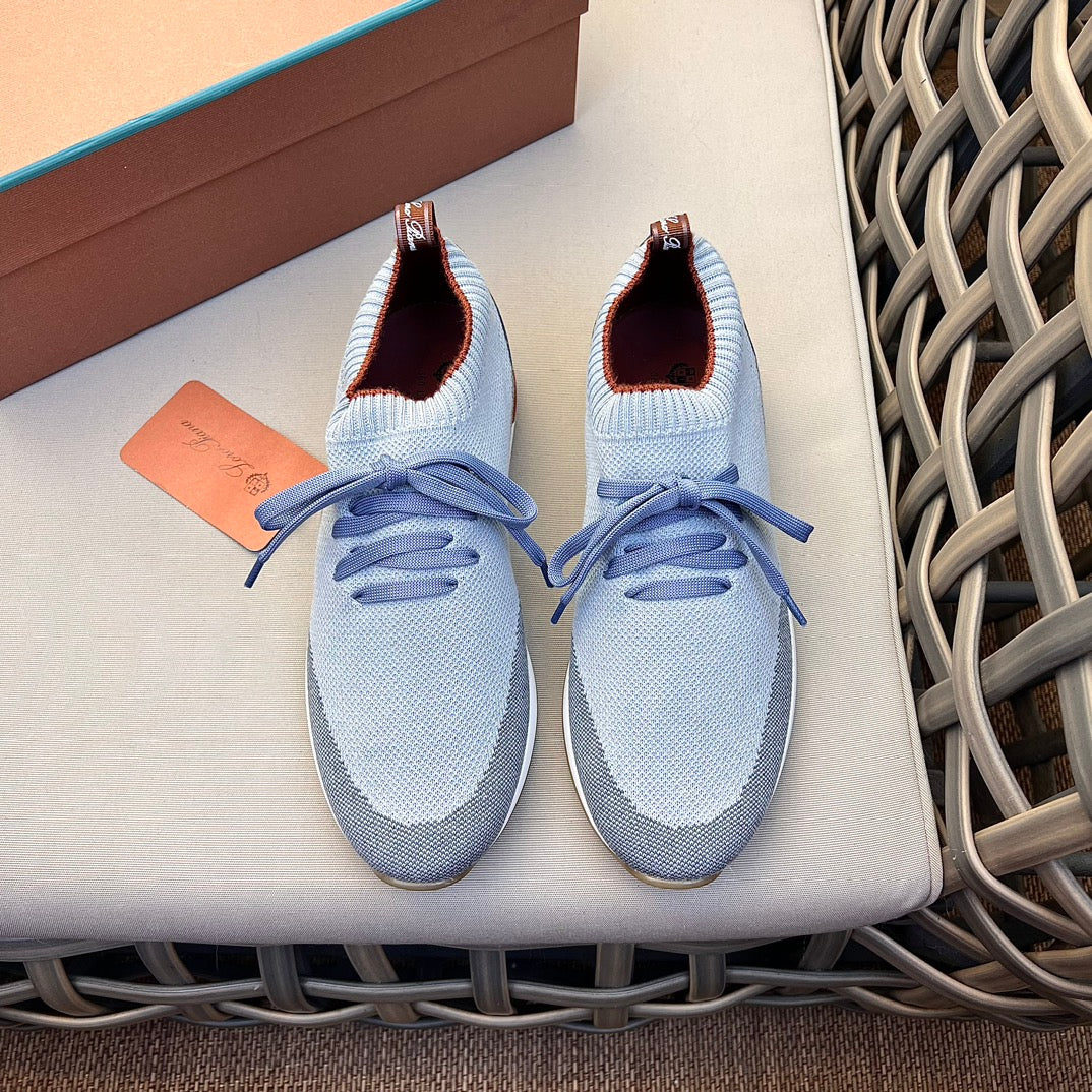 LP Sneakers