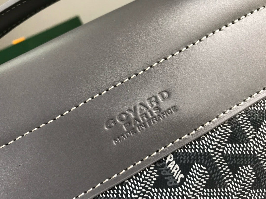 Goyard Messenger Bag 38x26x8cm