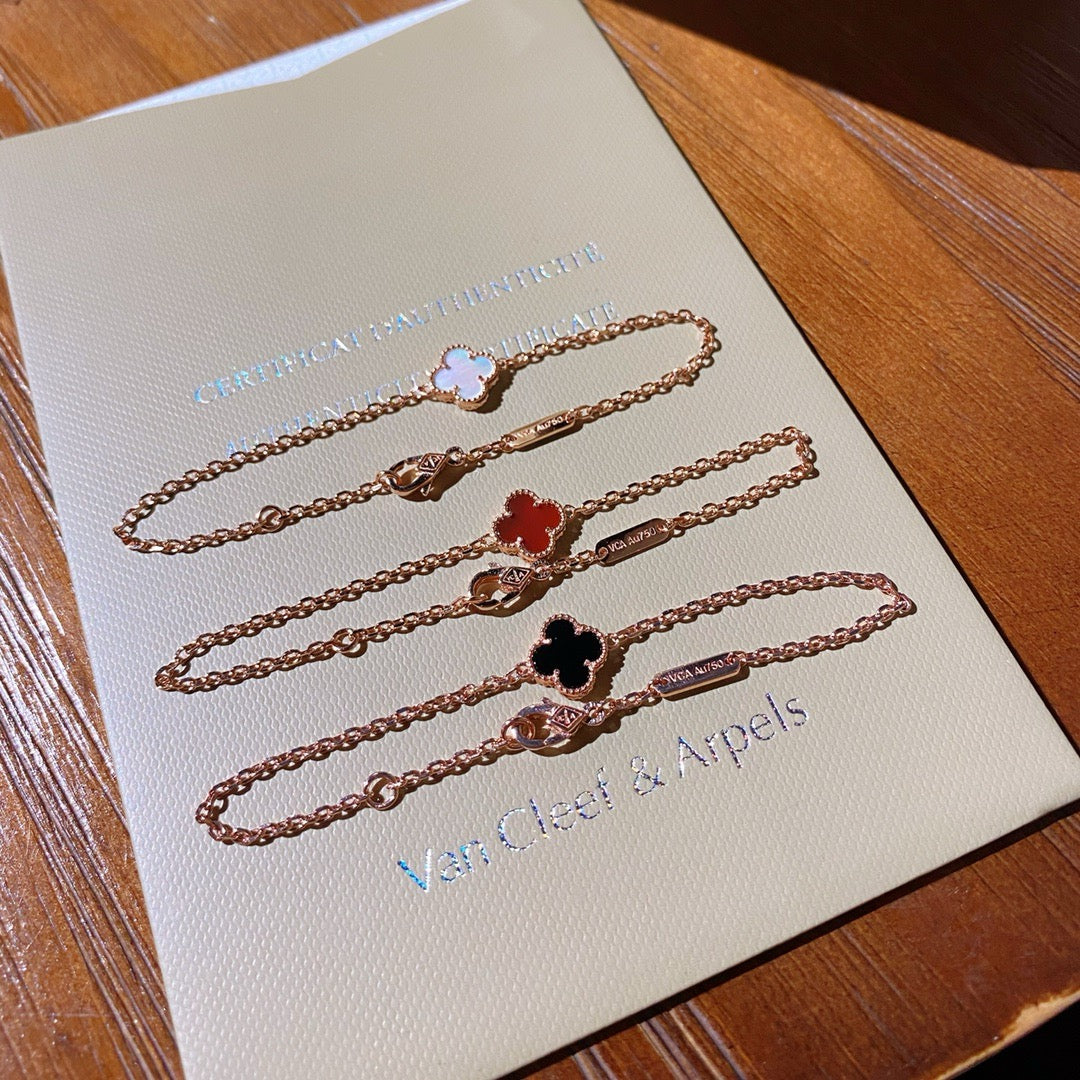 Van Cleef & Arpels Bracelet