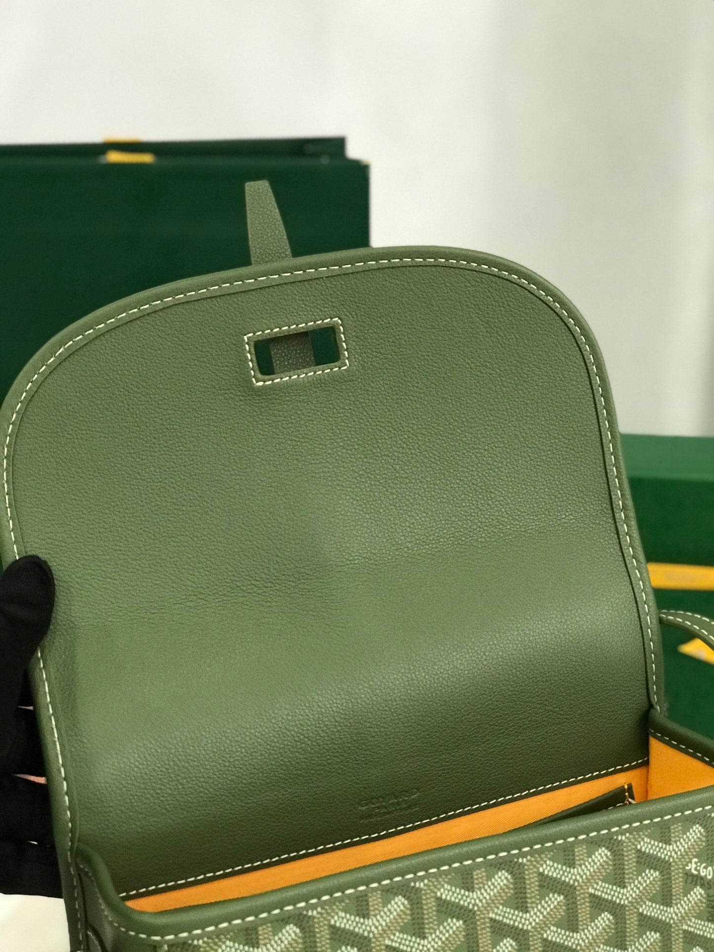 GYD Cross Body Bag PM