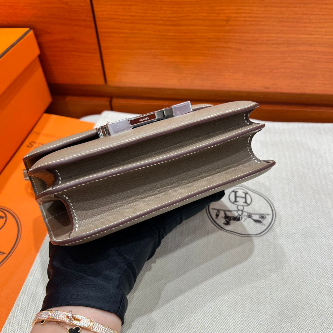 Hermes Constance 19