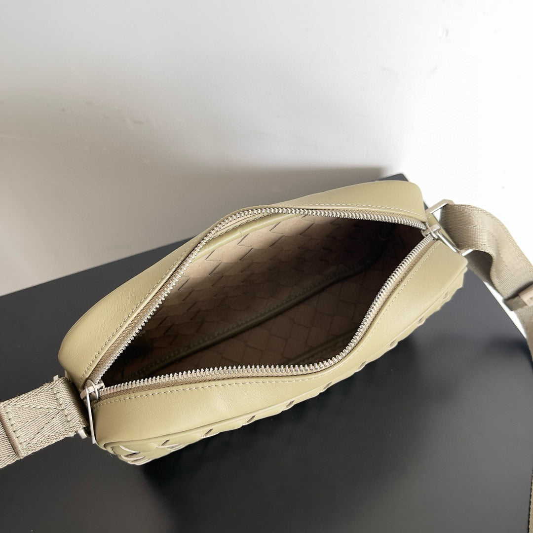 BV Messenger Bag