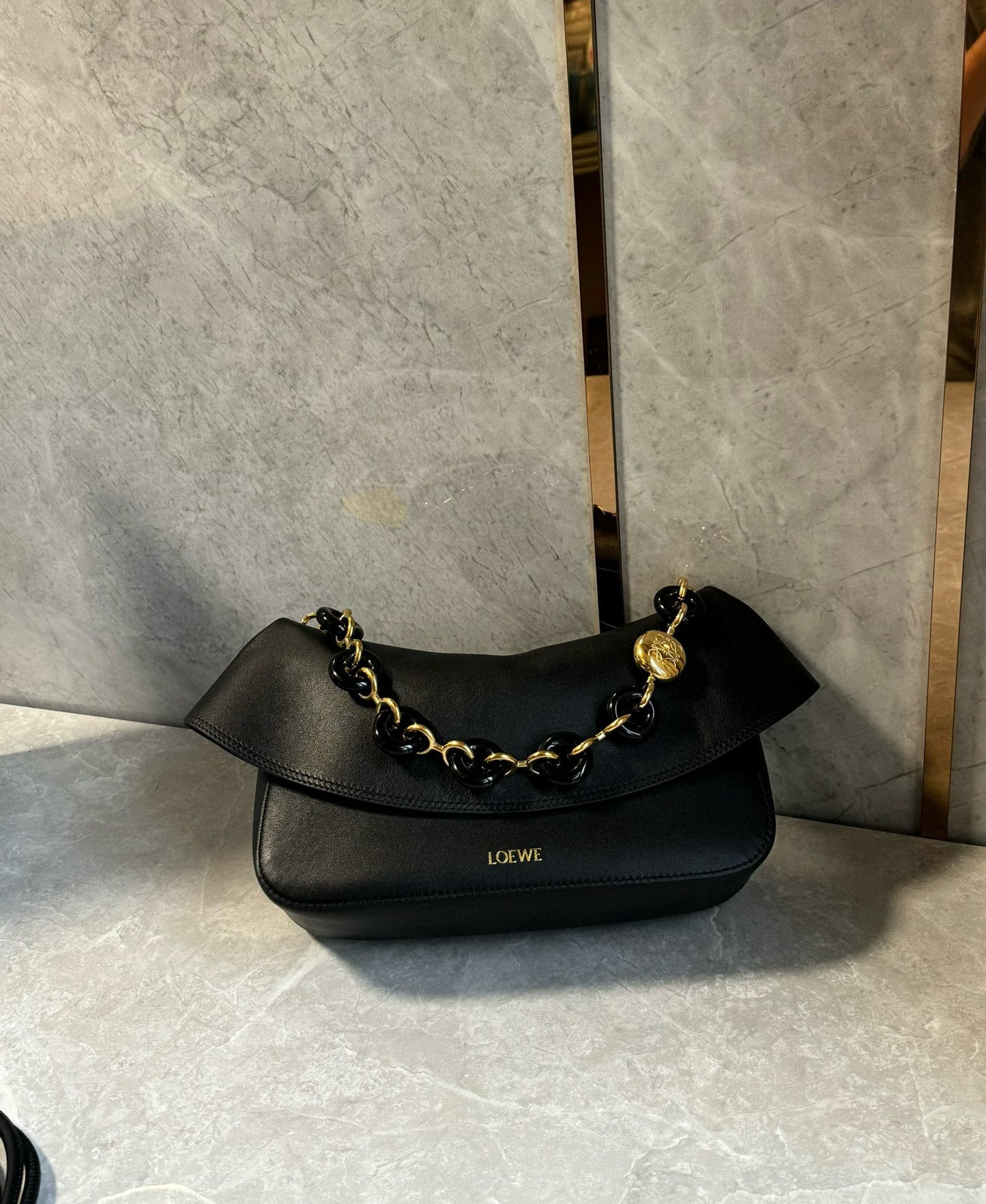 Loewe Ola Handbag(26x13x18cm)