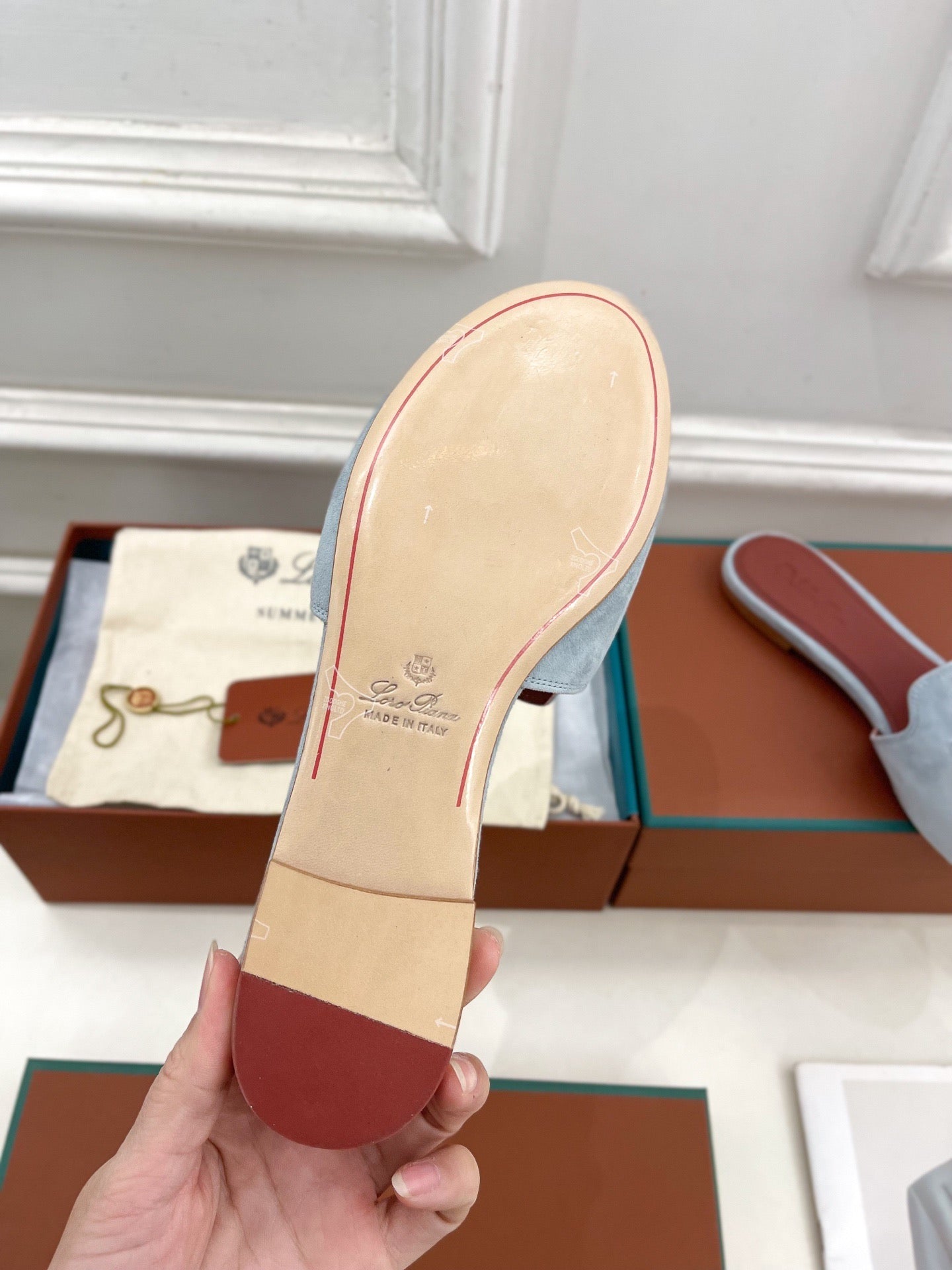 LP Sandals
