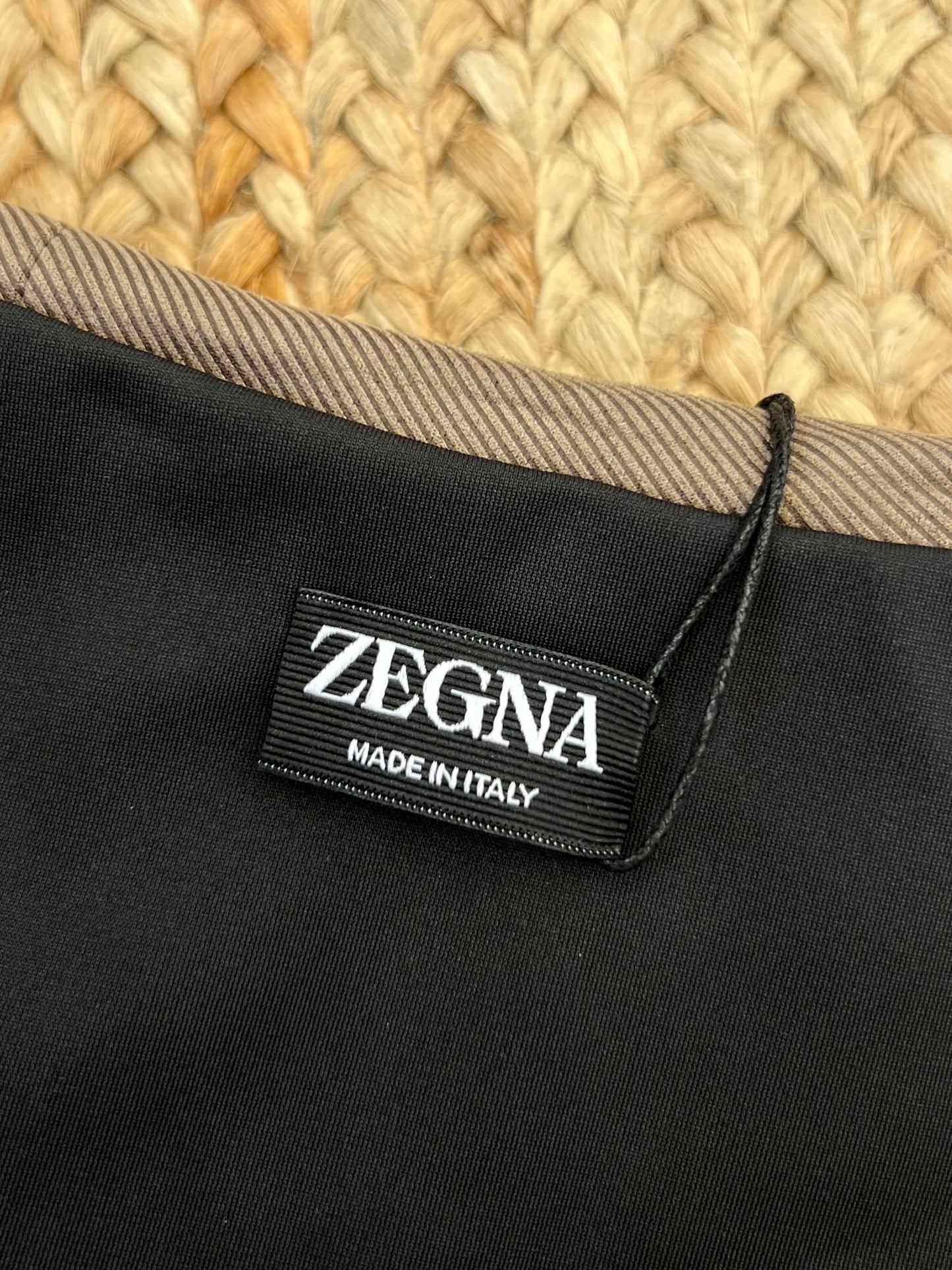 ZG Windbreaker
