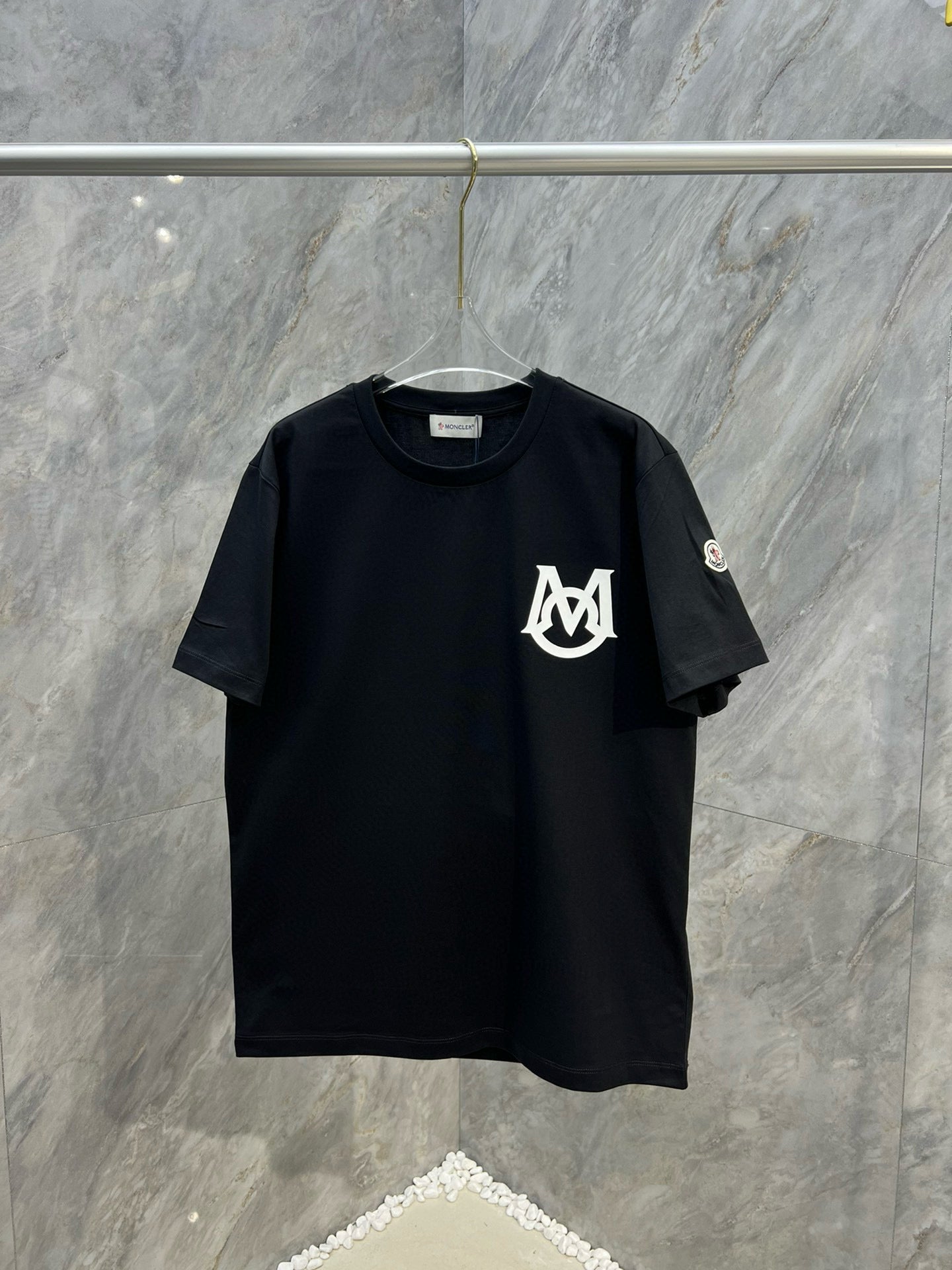 Moncler T-shirt