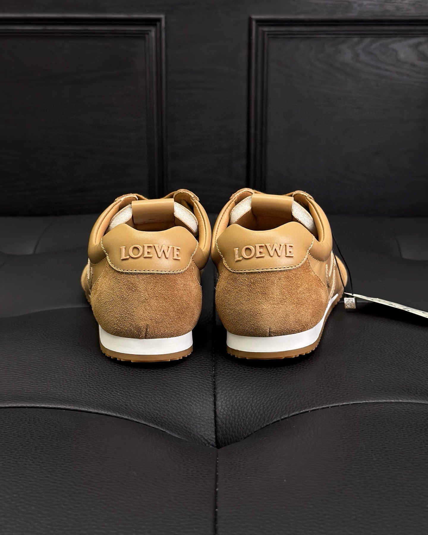 Loewe Sneakers