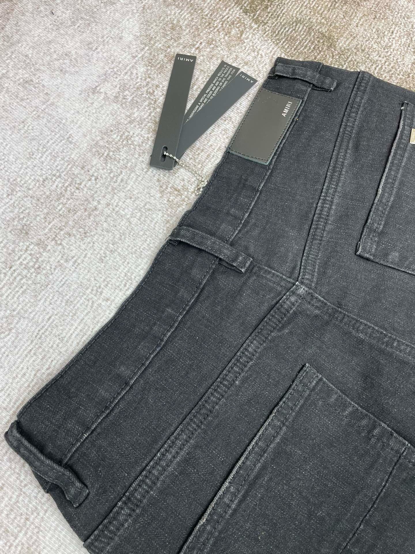 Amiri Jeans