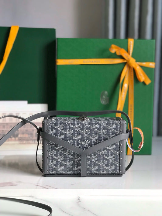 Goyard Minaudière 17x11.5x5.5cm