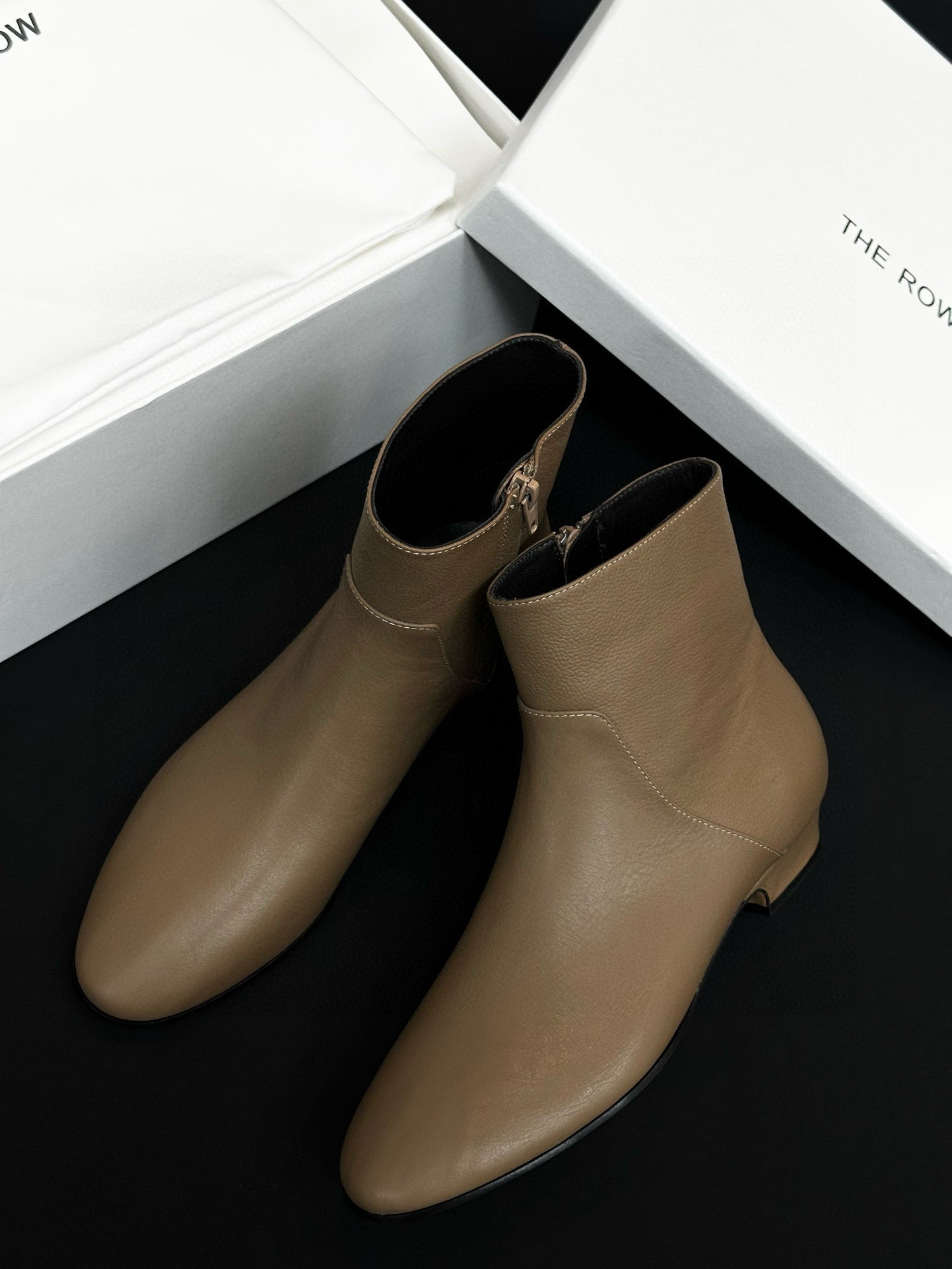 The Row Boot