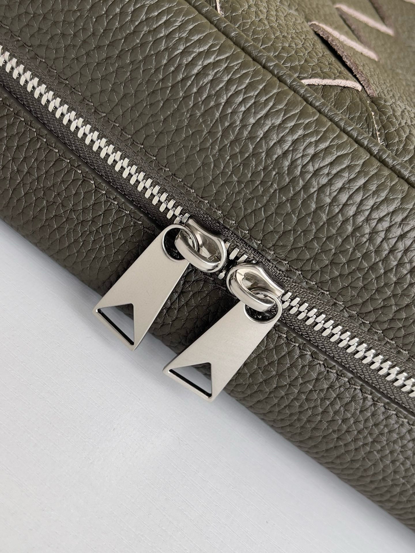 Bottega Veneta Messenger Bag