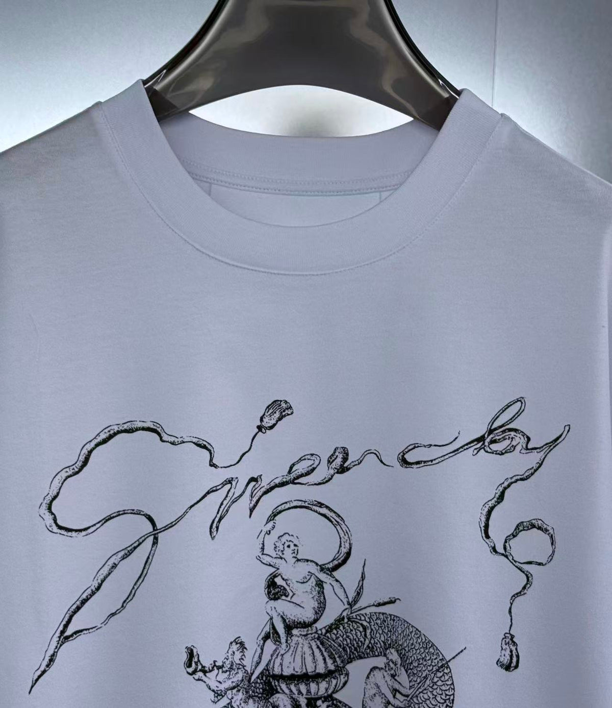 Givenchy T-Shirt