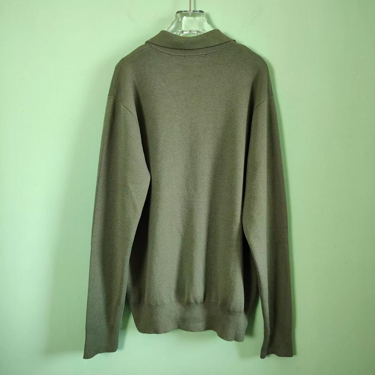 LP Sweater (Chest 112)