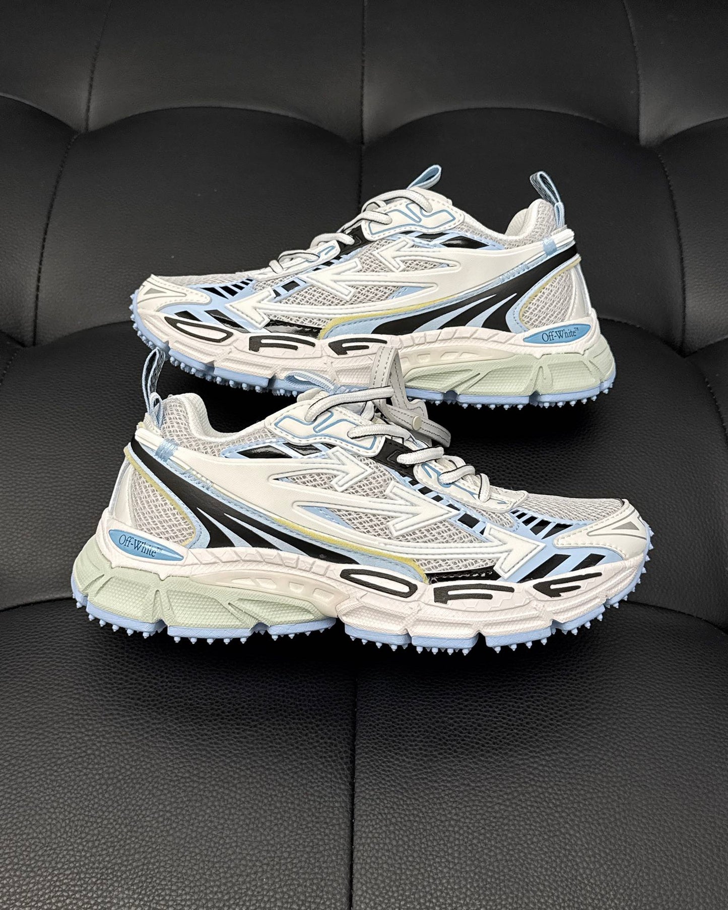 Off-White ODSY 1000 Sneaker