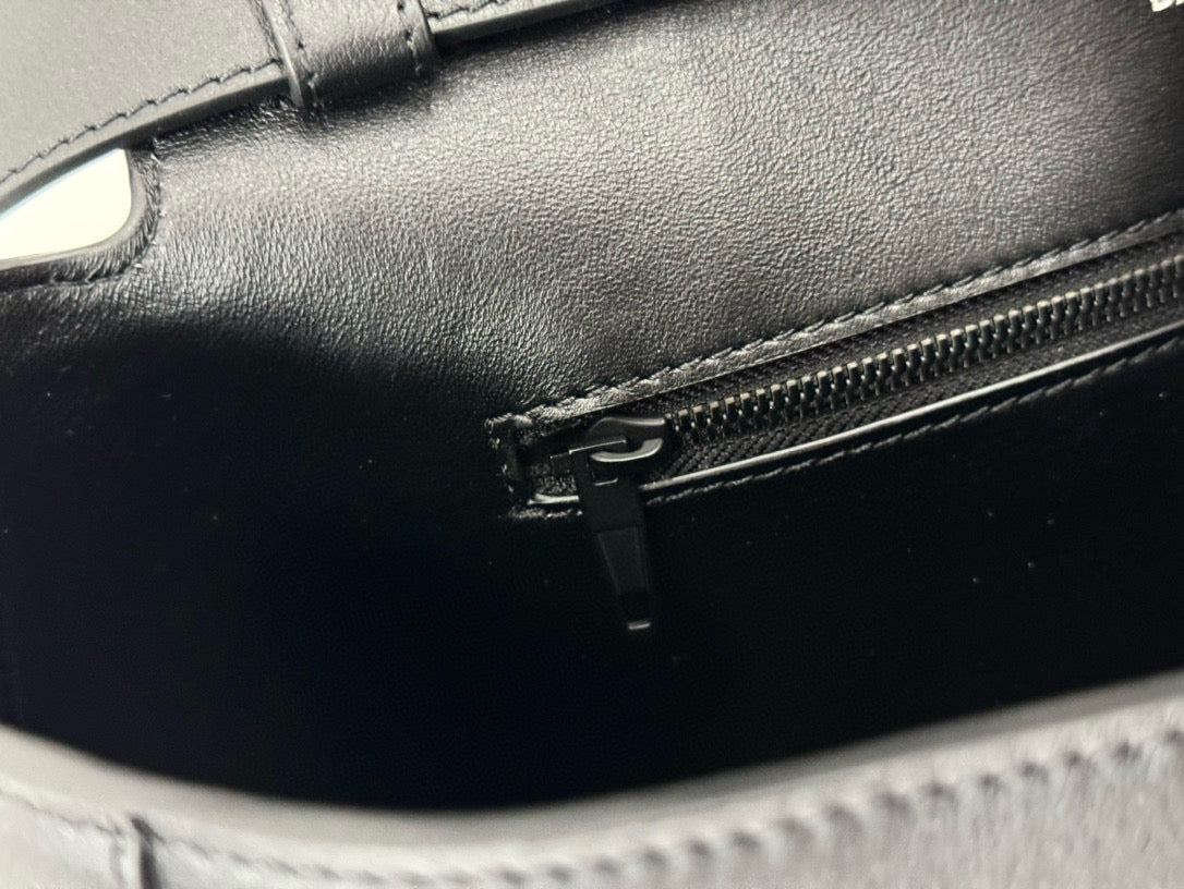 BLCG Hourglass Black Leather Downtown Shoulder Bag(30x17.3x10cm)