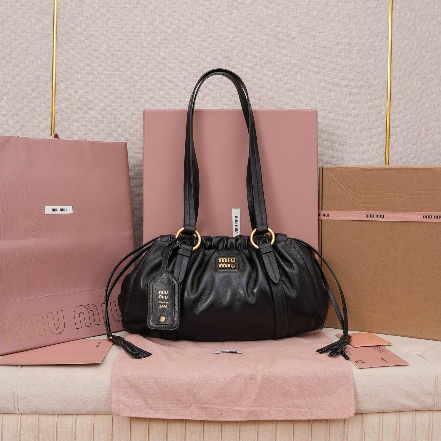 Miu Miu Shoulder Bag 32x16x10.5cm
