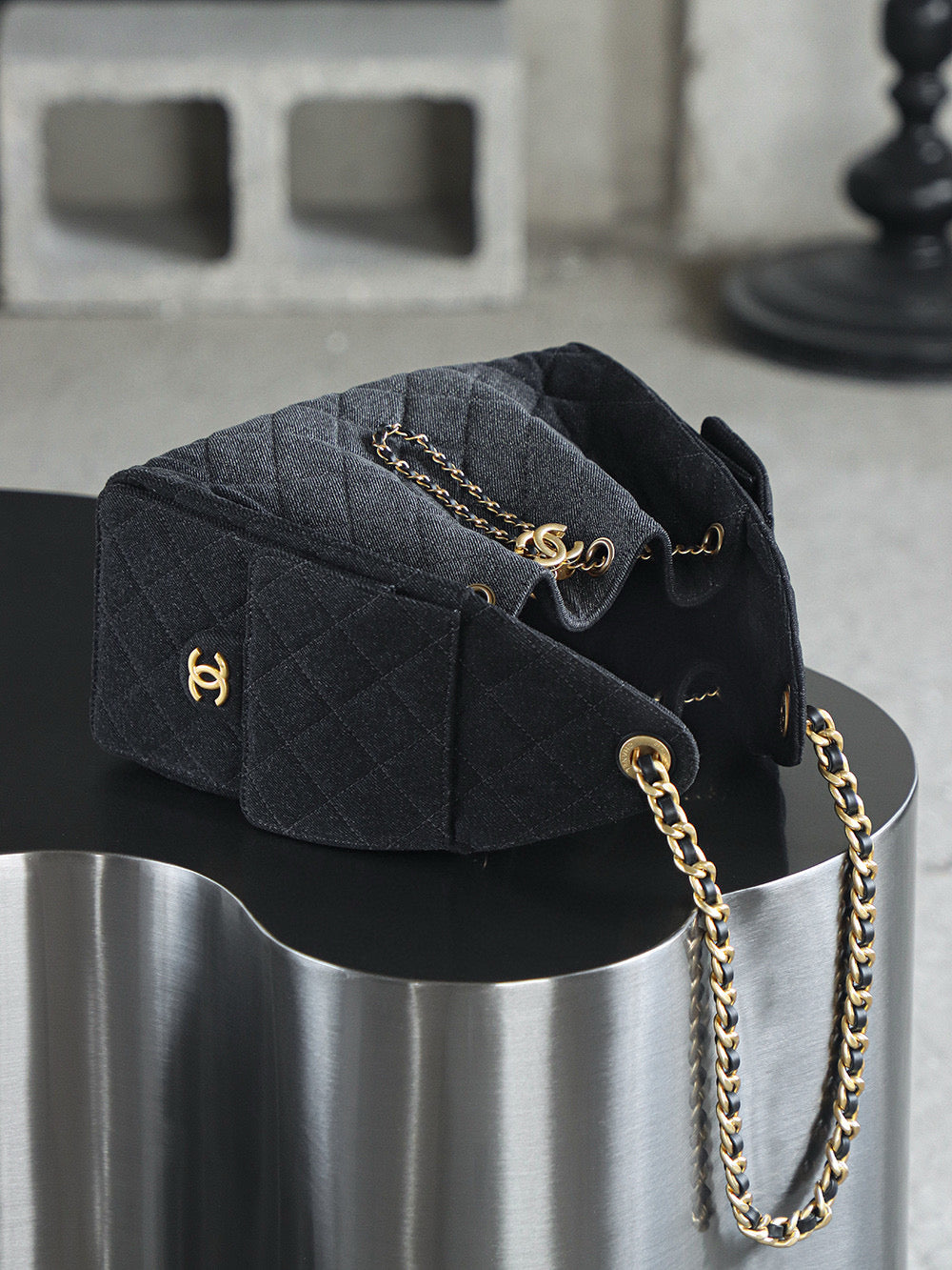 Chanel Shoulder 25Bag (small)