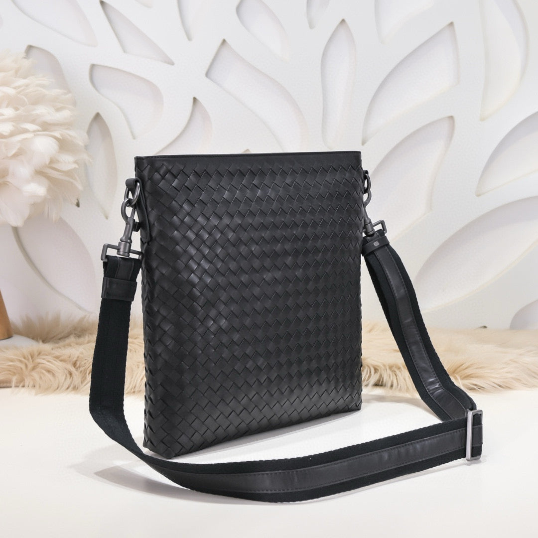 BV Cross Body Bag 30.30.3CM