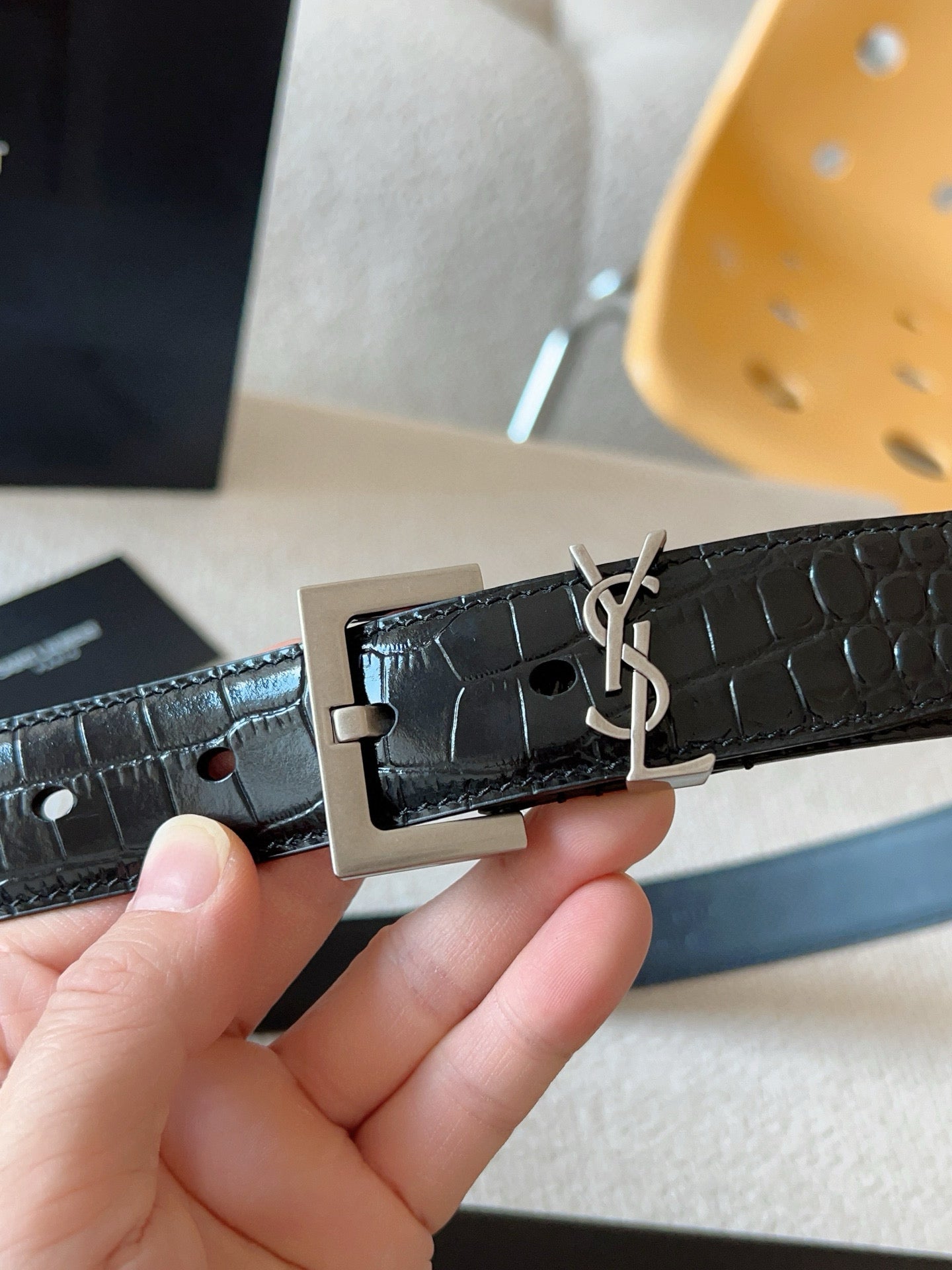 Saint Laurent Belt