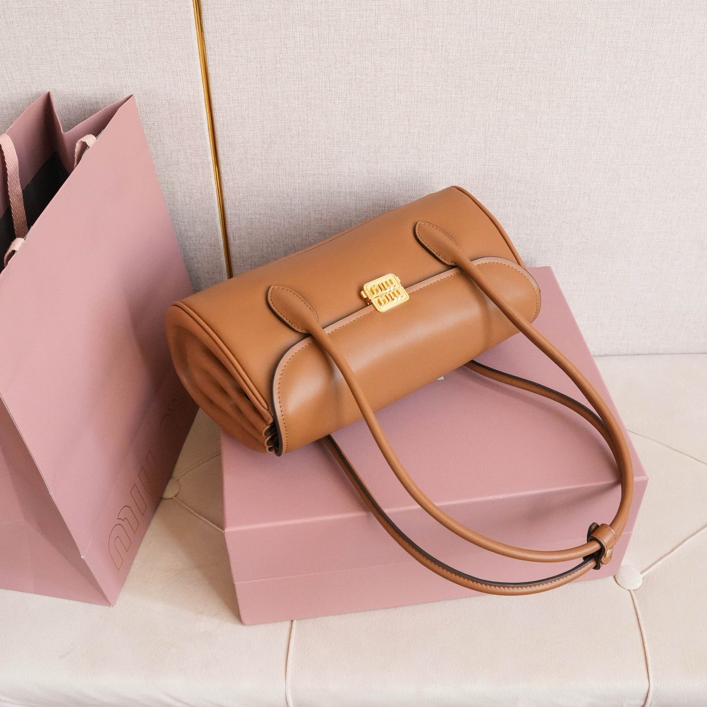 Miu Miu Shoulder Bag 28x15x11cm
