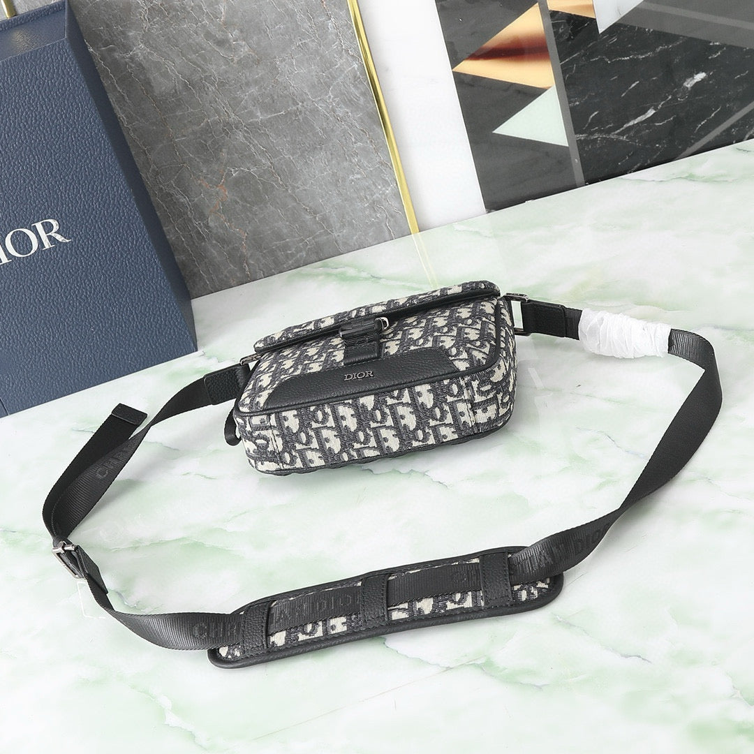 Dior Oblique Explorer Shoulder Pouch