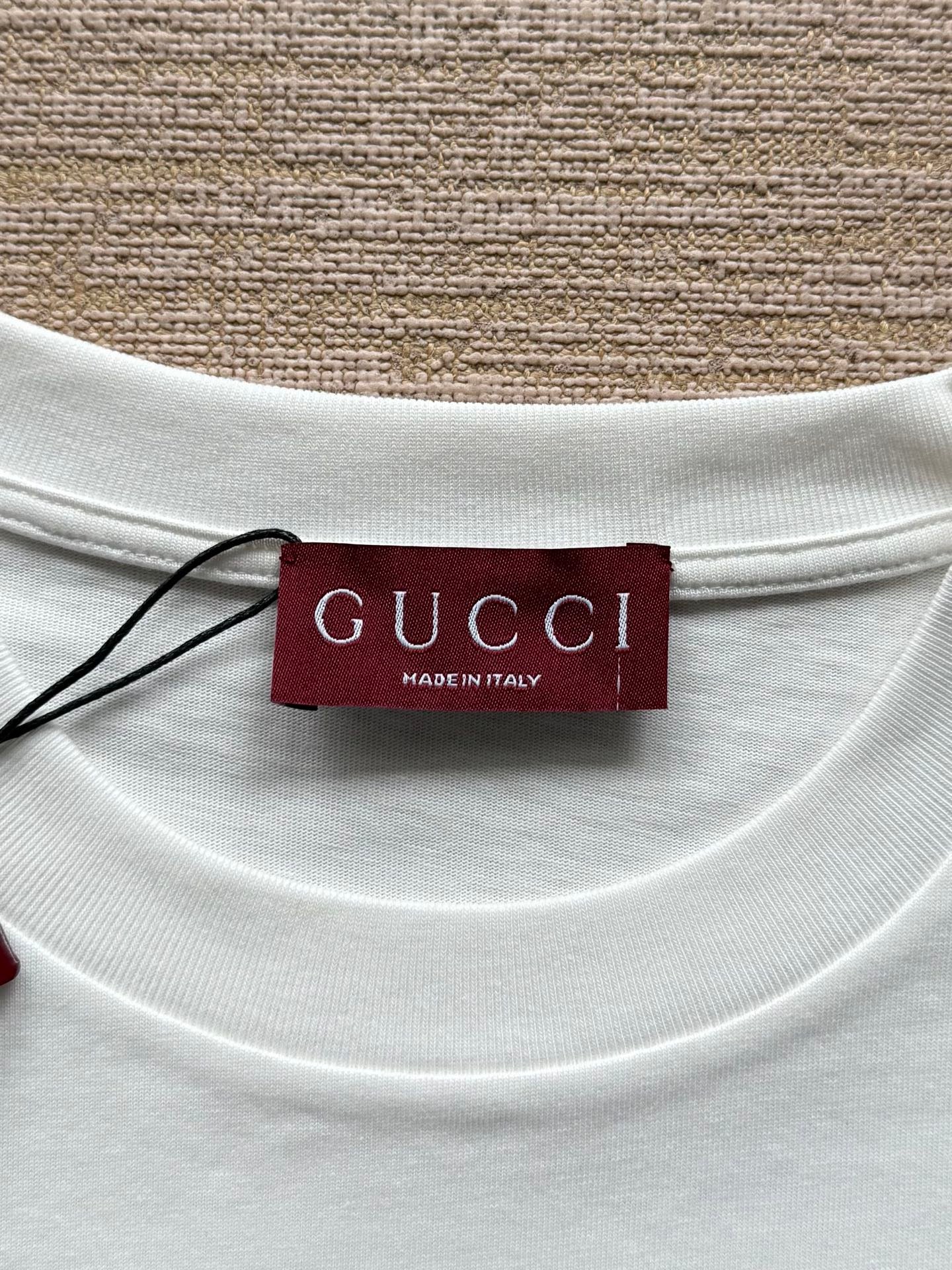 Gucci T-Shirt