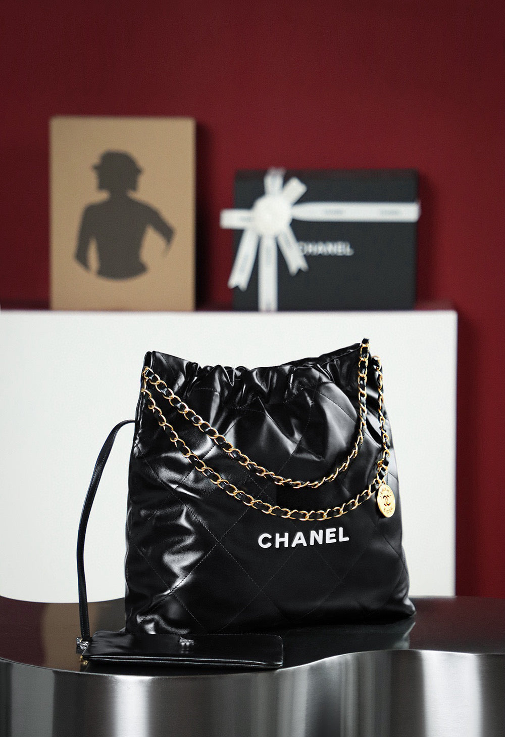 Chanel 22 Bag (38x42x8cm)