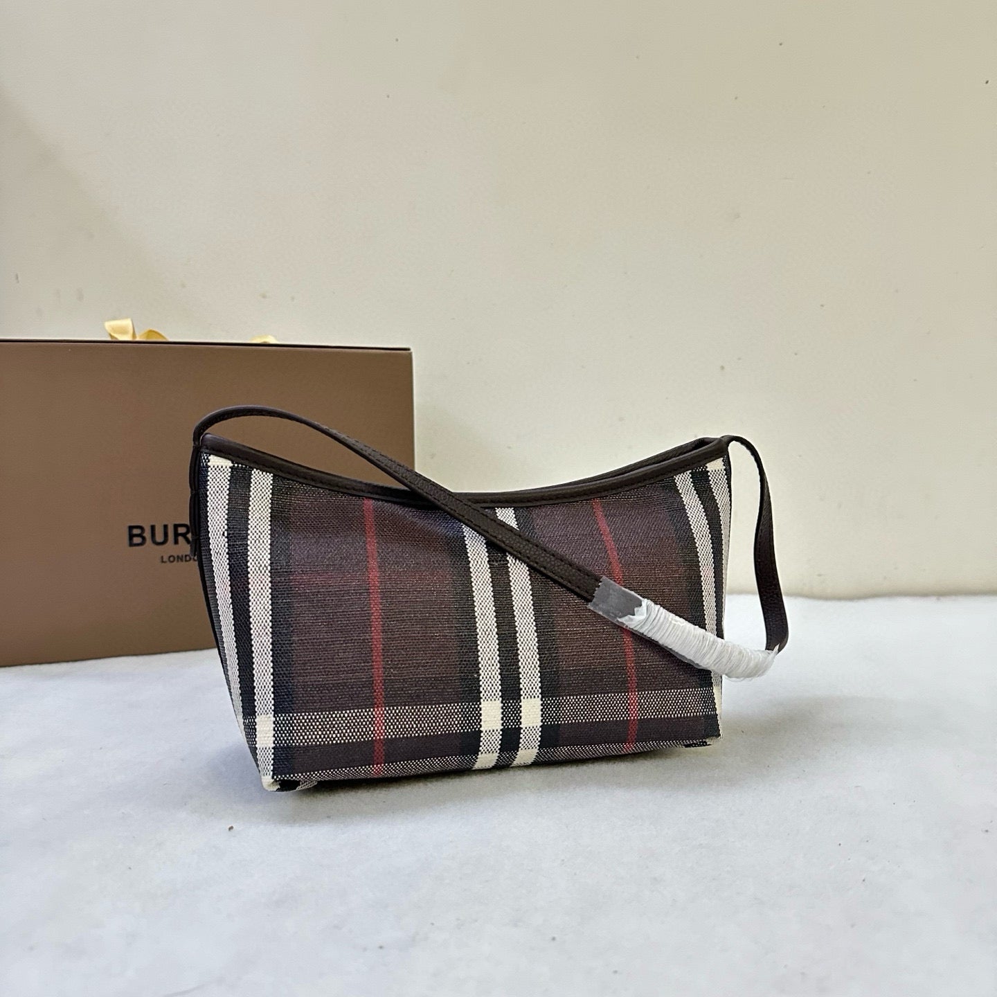 BBR Highlands Shoulder Bag