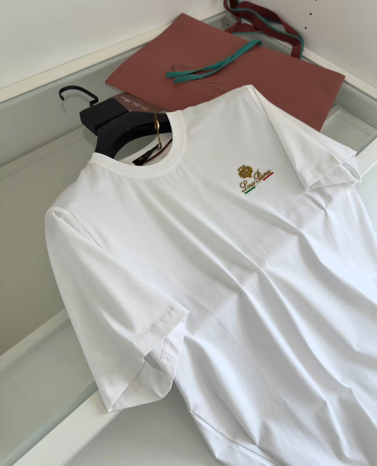LP T-shirt