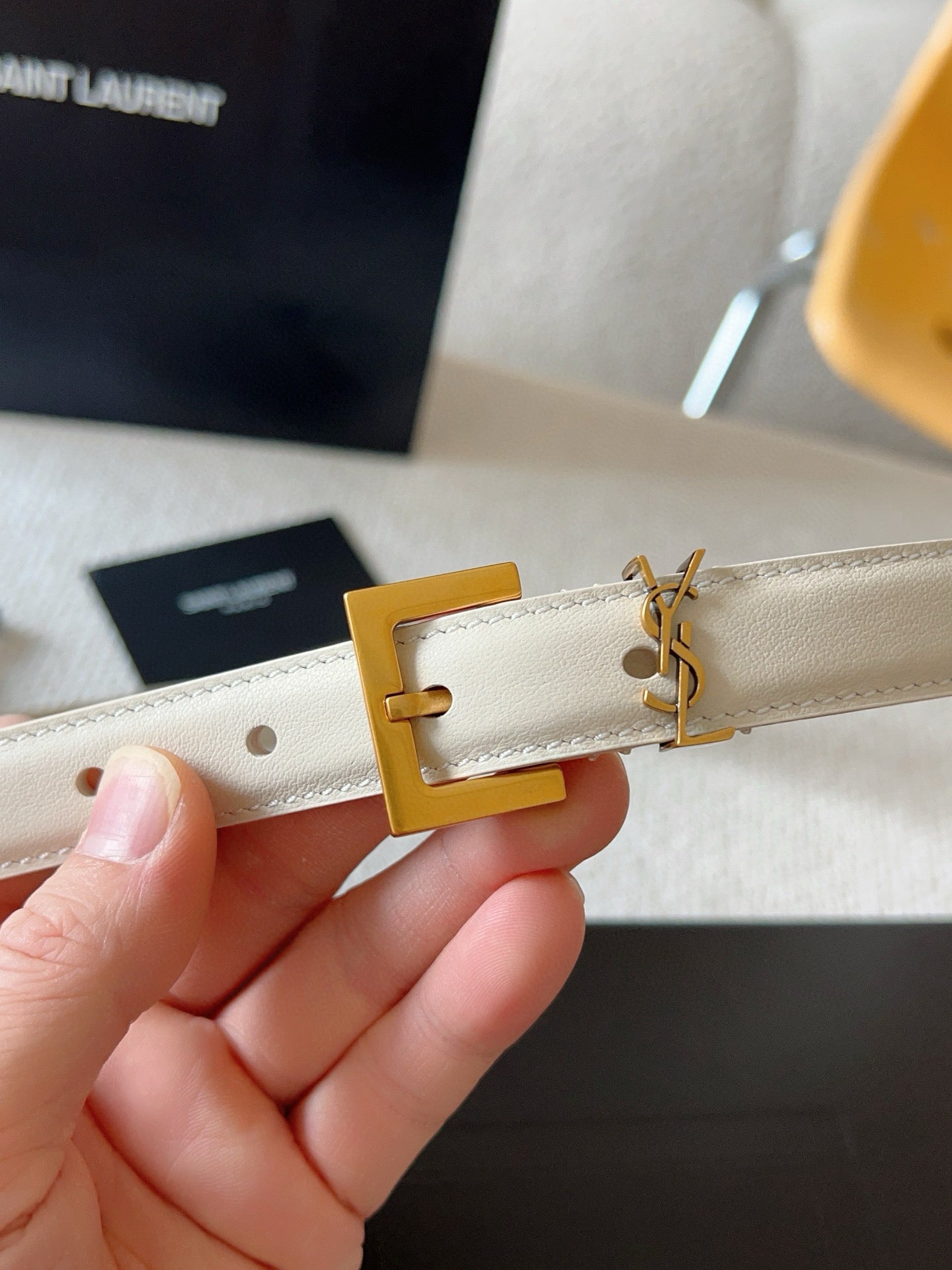 Saint Laurent Belt