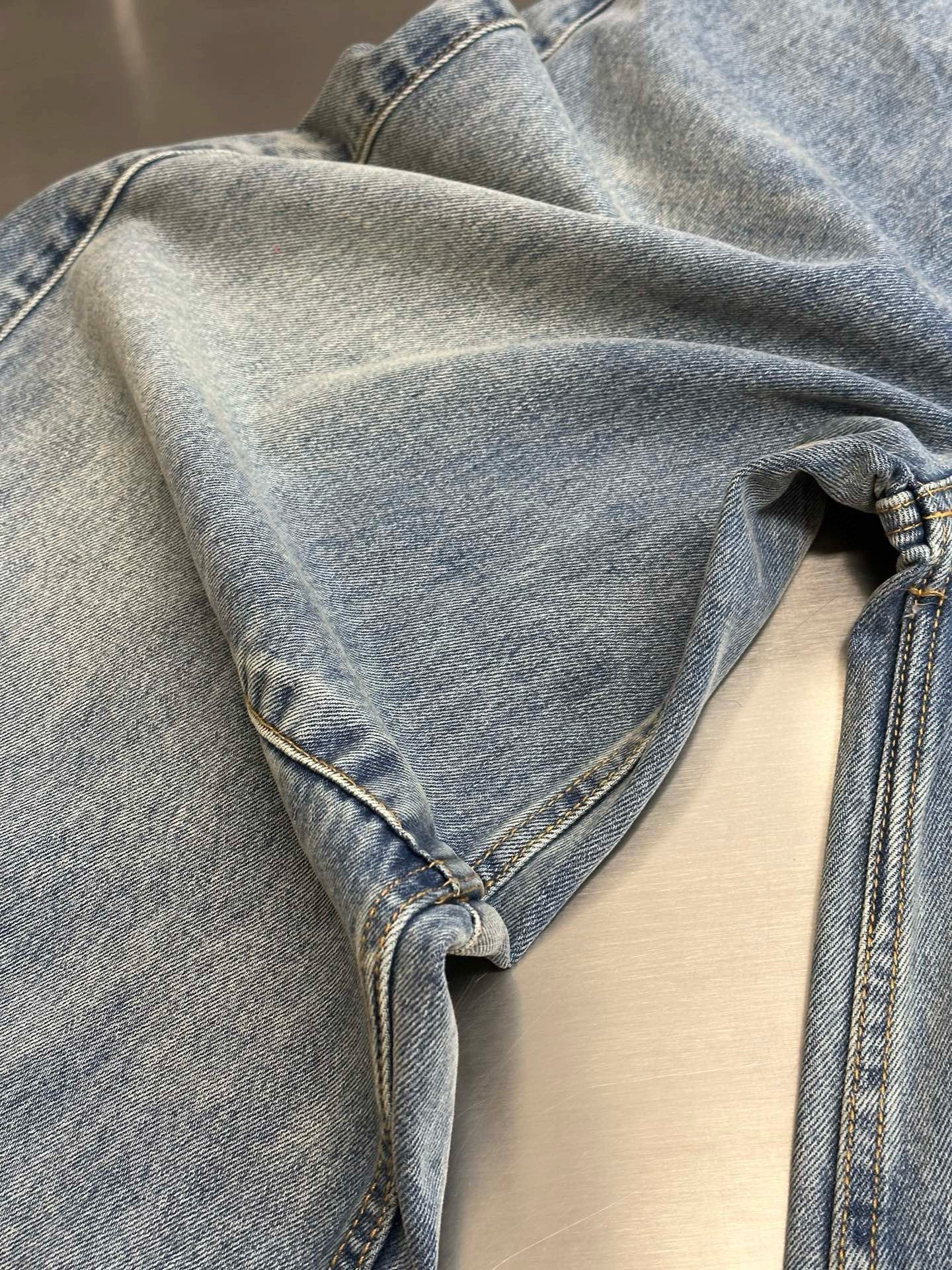 Loewe Jean