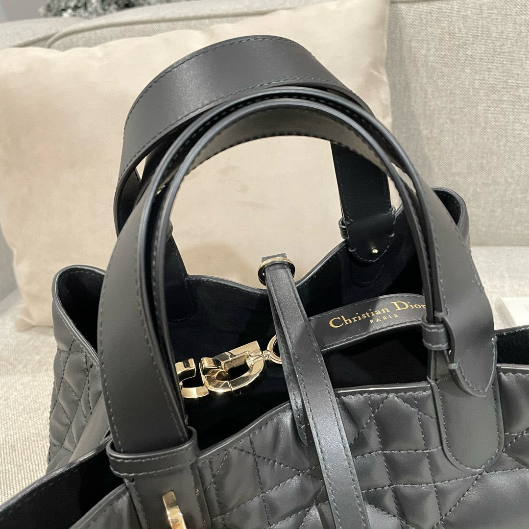 Dior Toujours Bag