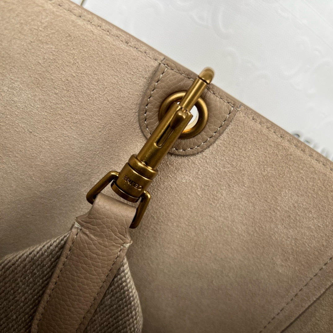 Celine Sangle Bucket