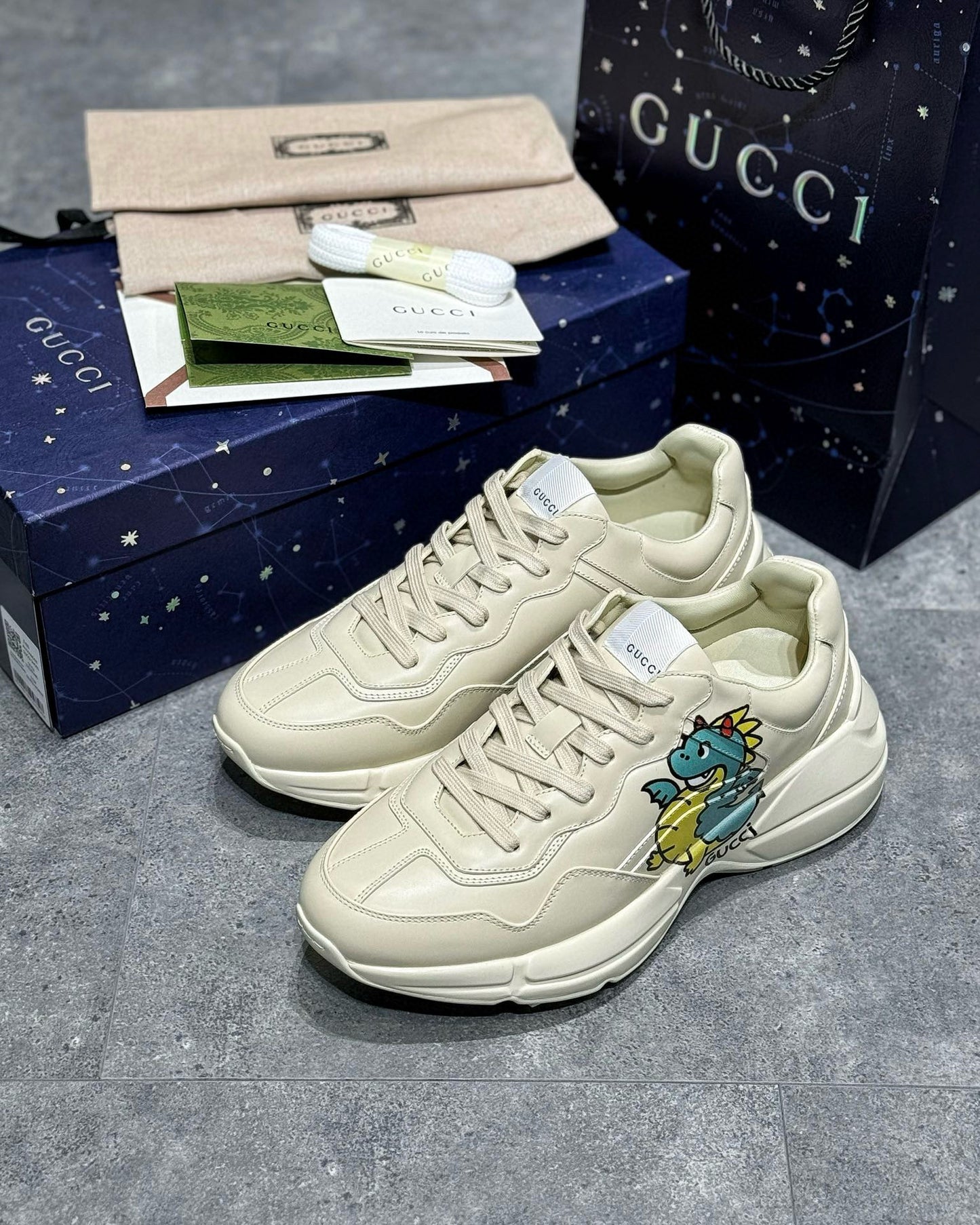 Gucci Sneakers