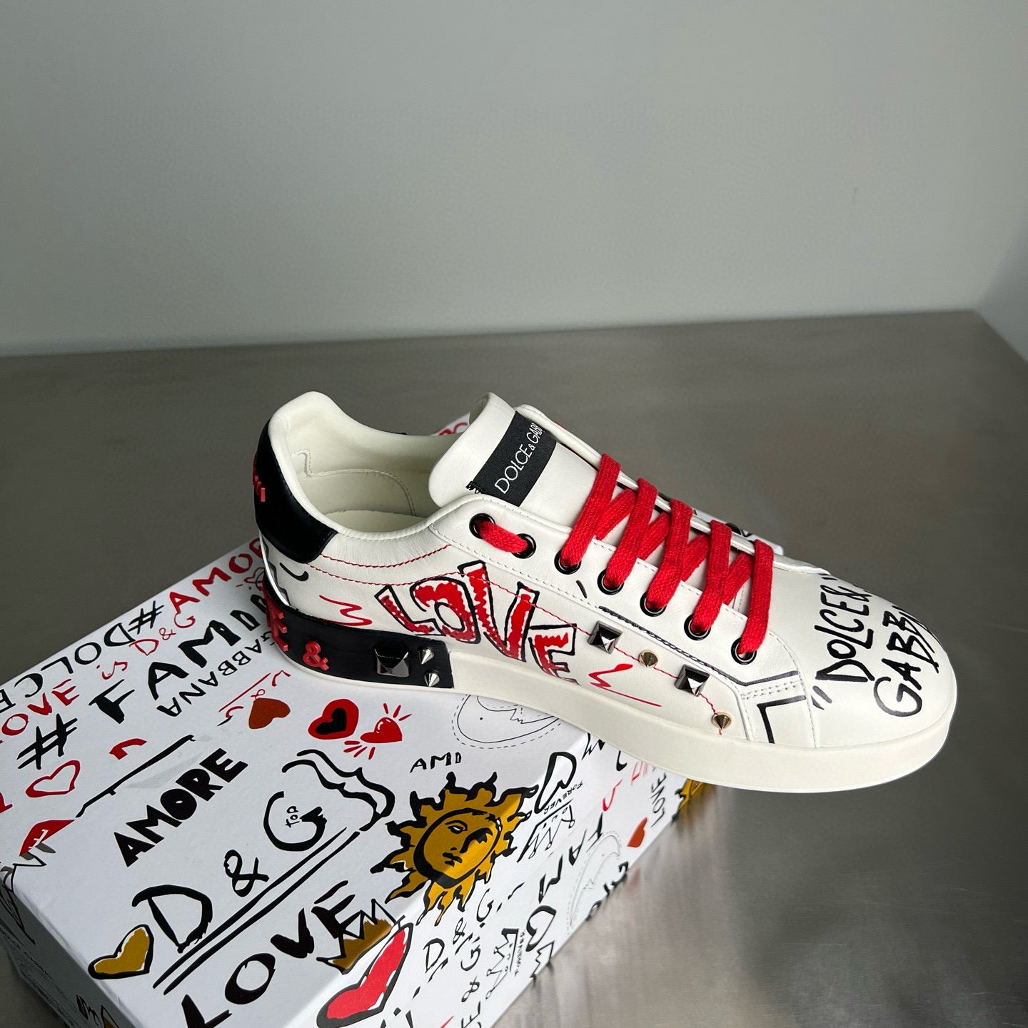 DG Sneakers