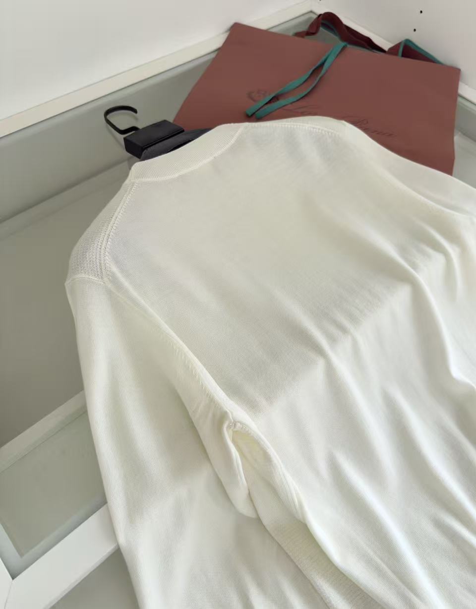 LP Sweater