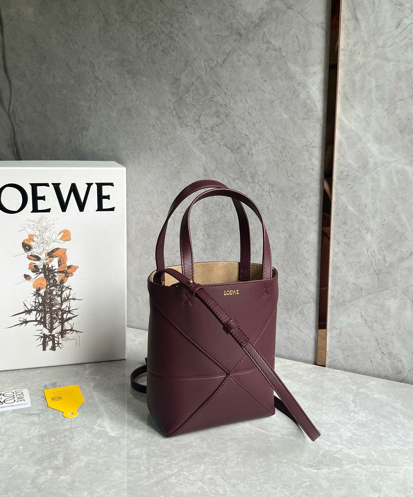 Loewe Puzzle Fold Tote Bag(20x16.5x9.5cm)